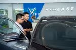 Chủ xe điện tính bài toán “lợi trăm bề” khi chuyển sang mua pin