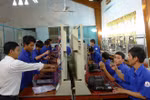 Học trò cần biết "liệu cơm gắp mắm" khi chọn nghề