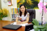 Đừng nhìn hiệu trưởng xấu xí như thế!