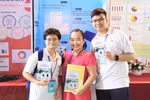 Nữ sinh làm thiết bị định vị cho người khiếm thị nhận học bổng 100% của VinUni