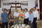 Trưởng ban Tuyên giáo Trung ương thăm, chúc Tết Giáo sư Trần Hồng Quân