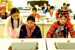 Ở Việt Nam, ai cũng được học hành