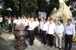 Thường trực Ban Bí thư dâng hương tưởng nhớ các liệt sĩ tại tỉnh Thái Nguyên