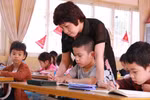 Bỏ biên chế, thận trọng kẻo tạo thuận lợi cho kẻ cơ hội