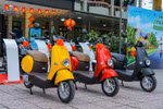 VinFast “chơi lớn”: Xe điện học sinh chất lừ, giá siêu cool