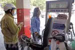 Chủ tịch Quốc hội Vương Đình Huệ đề nghị giám sát về vấn đề xăng dầu