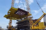 Vietsovpetro lắp dựng thành công sàn Upper Deck giàn Cá Tầm 1