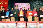 Xuân về khắp nẻo biên cương, ấm lòng dân bản