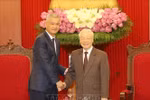 Tổng Bí thư Nguyễn Phú Trọng tiếp Bí thư Trung ương Đảng Nhân dân Cách mạng Lào