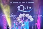 Hương Việt nơi xa xứ