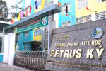 Trường Pétrus Ký dạy trực tuyến cho trẻ vào lớp 1, phụ huynh băn khoăn