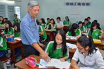 “Khéo gói thì no khéo nằm co thì ấm”