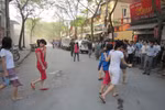 Chùm ảnh: Cháy ở Làng sinh viên, hàng trăm người chen nhau thoát hiểm