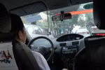 Kí sự tài xế taxi "bay đêm": "Kinh sợ nhất là gặp dân bay"