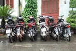 Bắt tạm giam một nữ cảnh sát giao thông 