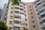 Ở chung cư tiền tỉ, uống nước cực độc