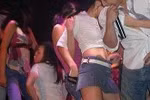 Rùng mình nghe hotgirl kể chuyện "liên hoan xác thịt" 
