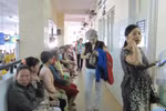 Đua nhau sinh con năm Rồng: Bệnh viện quá tải