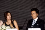 Fan Việt phát cuồng "giáp mặt" Kim Tae Hee, Song Seung Hun