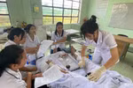 Được miễn 70% học phí nhưng sao người học vẫn chưa mặn mà với ngành Điều dưỡng?