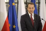 Cựu Ngoại trưởng Ba Lan: Putin từng đề nghị chia Ukraine với Warsaw
