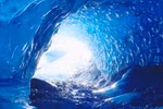 Kỳ vĩ động băng dưới lòng sông ở Alaska