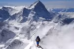 Everest bị giảm chiều cao sau động đất tại Nepal