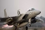 Video hiện trường vụ Israel không kích dội bom Syria