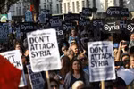 Mỹ, Anh sẽ hoãn tấn công Syria ít nhất đến thứ Ba tuần tới?