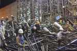 Vụ sập giàn giáo tại Hà Tĩnh: 2 nạn nhân vẫn đang mắc kẹt trong đống đổ nát