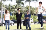 Xuân Lan dạy học trò đi... cầu khỉ