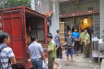 Công an Hà Nội phát hiện lô hàng lậu nghi là đồ cổ với số lượng lớn