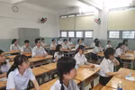 Covid-19 vào đề thi Văn, thí sinh đánh giá nội dung thời sự, tương đối "dễ thở"