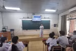 Học sinh xin chuyển tổ hợp môn với lý do không theo được chương trình