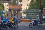 Cô giáo dạy Văn cấp 3 Hoàng Hoa Thám tố bị cắt lớp dạy, trường nói do nhầm lẫn