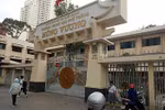 Giữa mùa dịch, cấp 3 Hùng Vương vẫn kêu gọi học sinh đóng tiền mua huy hiệu