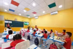 Hoàn thiện cơ chế, thu hút đầu tư trong GD để giảm áp lực sĩ số lên trường công