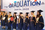 Hơn 1.000 sinh viên Trường Đại học Hoa Sen được làm lễ tốt nghiệp