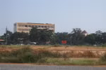Ngổn ngang như quảng trường Hùng Vương