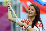 Nữ cổ động viên xinh đẹp Croatia gây sốt trước ngày rời EURO 2012