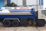 Phương tiện vận tải hàng hóa nguy hiểm phải dán biểu trưng hàng nguy hiểm