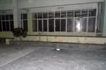 Bị phản đối yêu, nam sinh tự tử trong trường