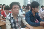 Chàng trai nhiễm chất độc màu da cam vào Đại học