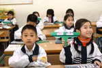 Hài hước: Thánh Gióng mấy tháng tuổi đã biết nói, Thủ đô là Thăng Long