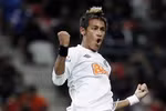 Tròn mắt trước 2 pha solo cực "đỉnh" của Neymar