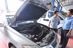 Vụ “xe nhập khẩu không ai bảo hành”: Toyota “con” chờ Toyota “mẹ”