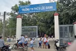 Còn lời nào biện minh cho việc phụ huynh đánh giáo viên đến vỡ mũ bảo hiểm?