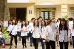 Nên miễn thi cho những thí sinh không có nguyện vọng xét tuyển đại học, cao đẳng