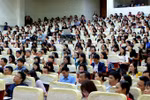 Tập huấn dồn dập làm người tham gia, người dạy thay và học trò đều vất vả!