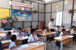 Bộ ở xa quá, dưới cơ sở giáo viên vẫn bị trói chặt bằng hồ sơ, sổ sách
